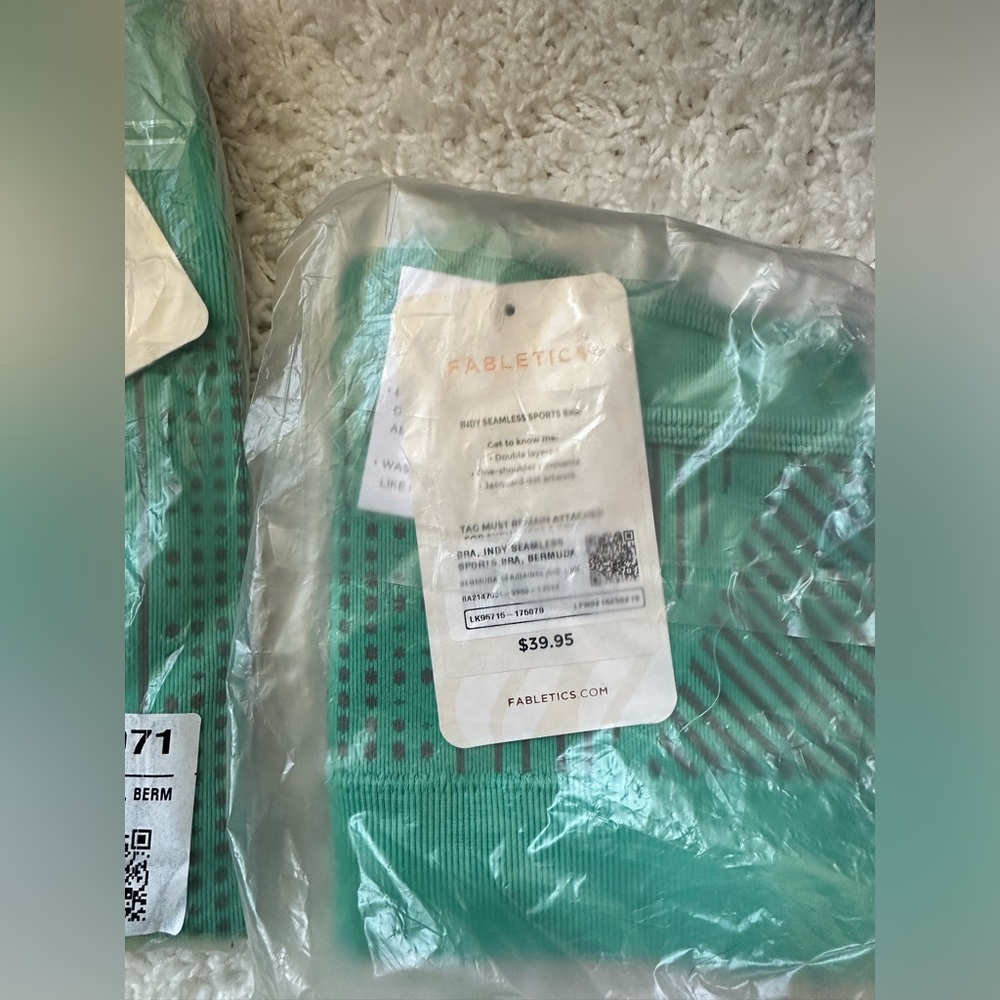 Fabletics workout set XS - Picture 5 of 5